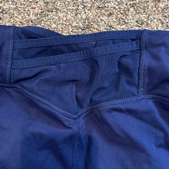 Fabletics Motion 365 leggings - Picture 4 of 5